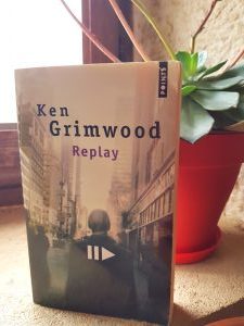 "Replay" de Ken Grimwood.